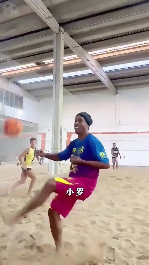 他多次为球