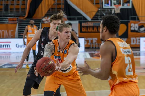 使得他们能 使得他们能